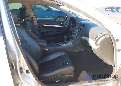 2009 Infiniti G37 Journey z USA, uszkodzony, nr VIN JNKCV61E49M305775